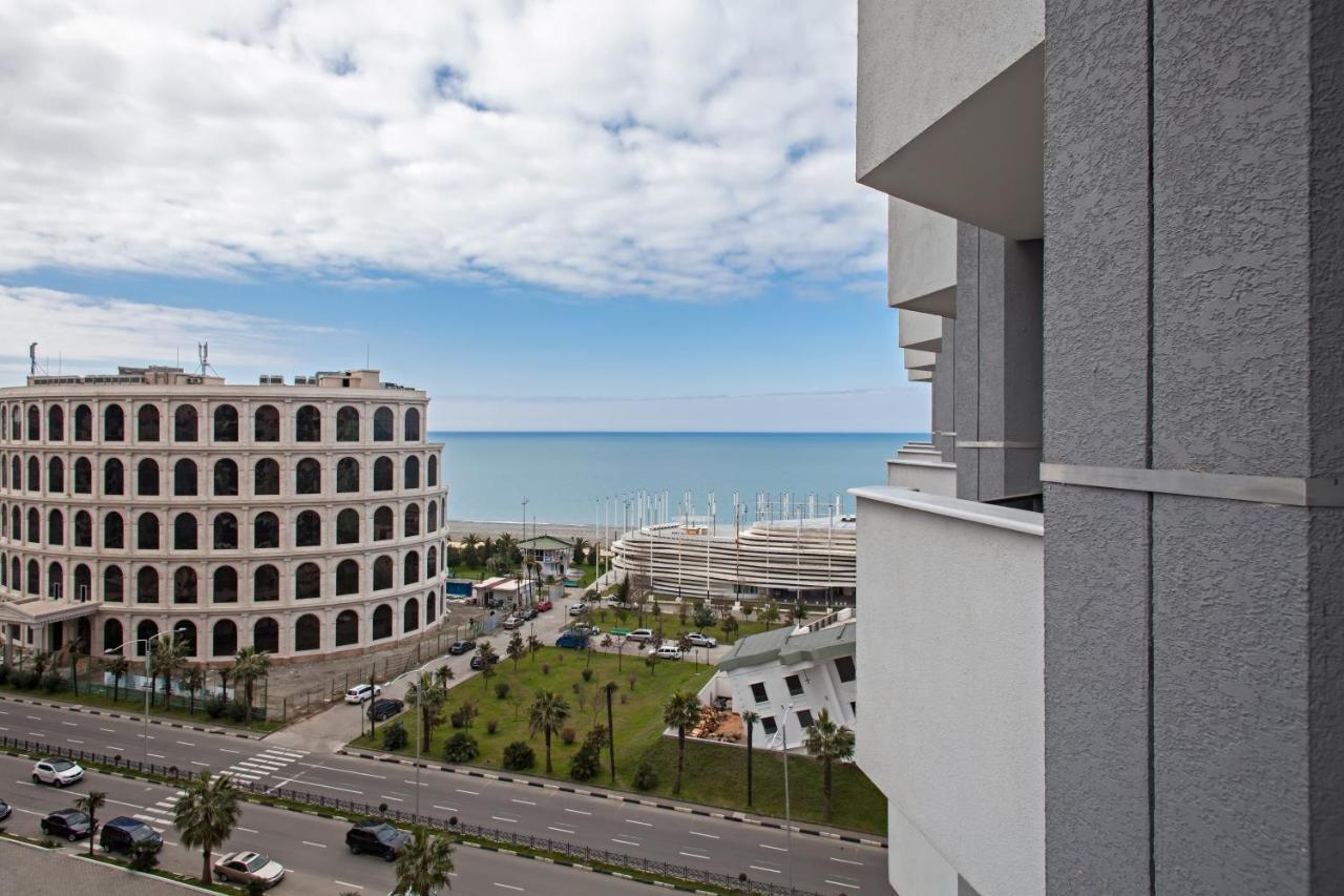 Sea View Rock Hotel Batumi Quarto foto